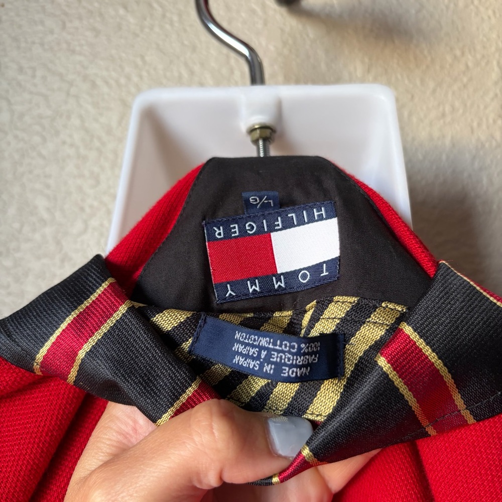 NWT Tommy Hilfiger Women’s Large Polo Shirt Red Striped Collar Long Sleeve Gold - Picture 6 of 6